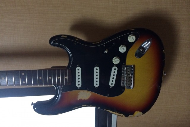 SRVヘビーレリック Fender CS｜ギターリペア・ギター修理専門店｜大阪