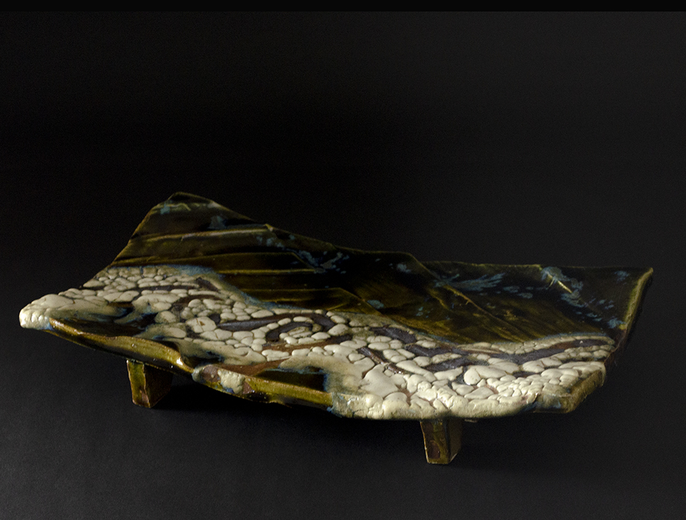 高内秀剛_織部俎皿｜黒のつかもと｜｜益子焼つかもと｜益子焼最大の