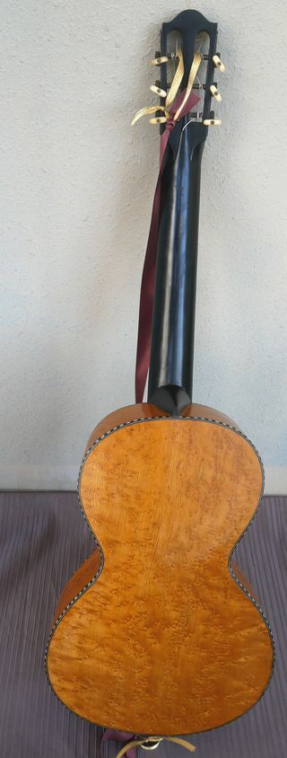 プティジャン作19世紀ギター（最高級モデル）