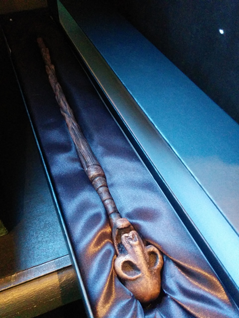 2本 USJ限定ハリーポッターマジカルワンド ヤナギ ハシバミ