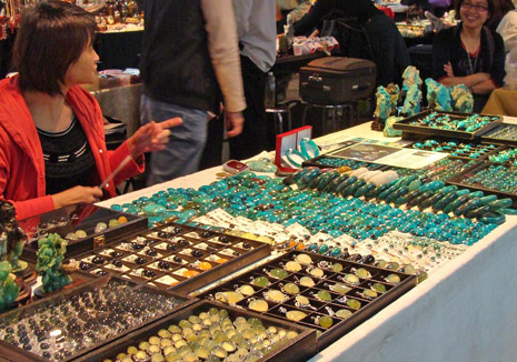 台湾日和02】お守りにもなる宝石「翡翠」を買いに行こう…台湾最大の