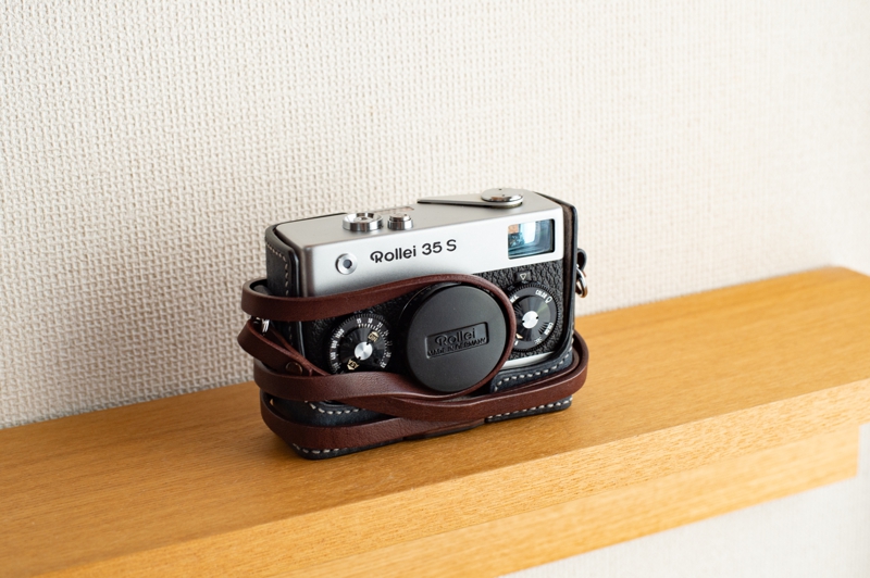 ローライ35 Rollei 35 Classic 20REB ケース付き Amazon | TP Original