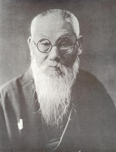 頭山満翁写真伝 と 巨人頭山満翁 の2冊 共に藤本尚則編著 玄洋社