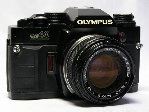 OLYMPUS OM40