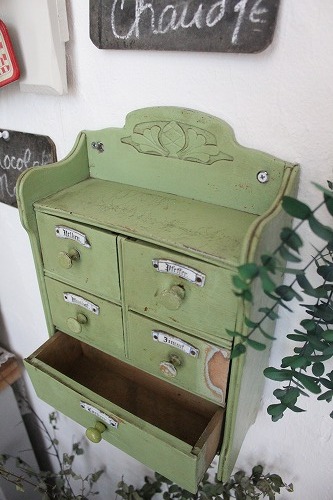 ドイツ製スパイスドロワーズキャビネット 1900年代初頭」ココン