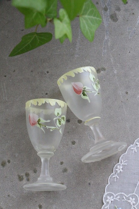 フランスアンティーク 薔薇のエナメル絵付け 吹きガラス クリスタルの