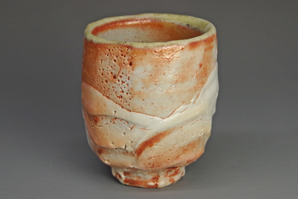 松崎健 杳変黄瀬戸湯呑 共箱 松崎健 杳変黄瀬戸湯呑 共箱 松崎 健/Ken