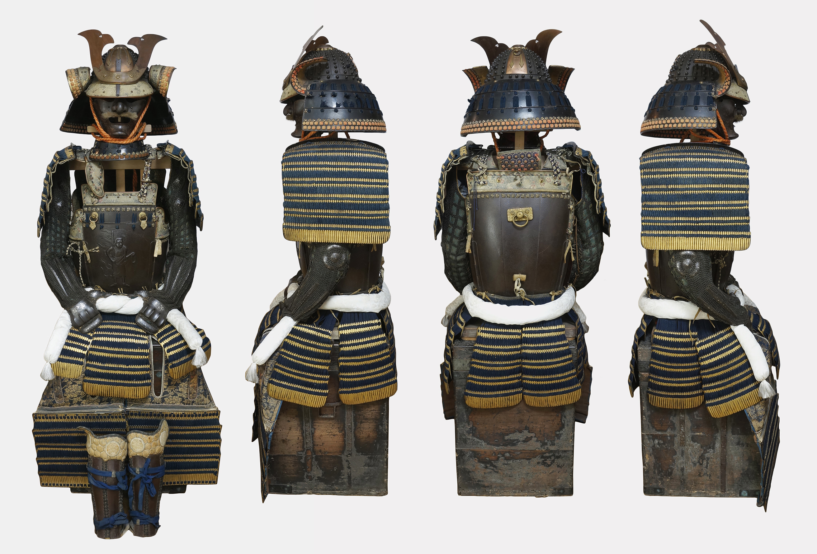 鉄地 上杉笹紋 緋縅鎧一式 八間筋兜 八幡大菩薩前立 鎧櫃 鎧兜 甲冑 鉄