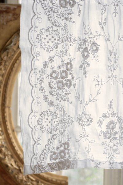 追加画像∞アンティークフランス チェリー＆リボン刺繍クロス リネン