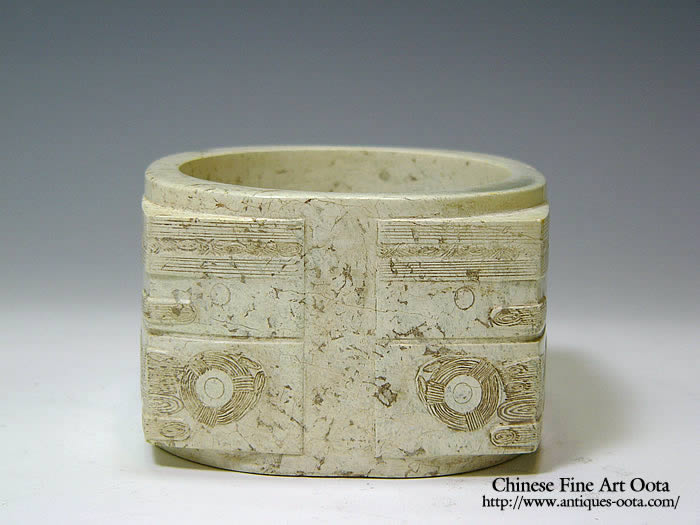 六禮儀の具：玉琮 中国文化通识｜玉原来是礼器？甚么是六器？ | 文化