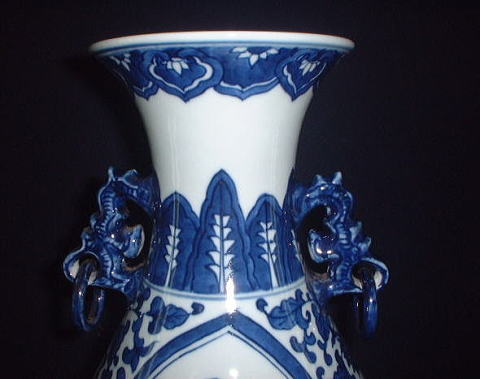 中国 青花 花瓶文 双耳盤口瓶 高さ約58.5cm M R6129F 中国 青花 花瓶文