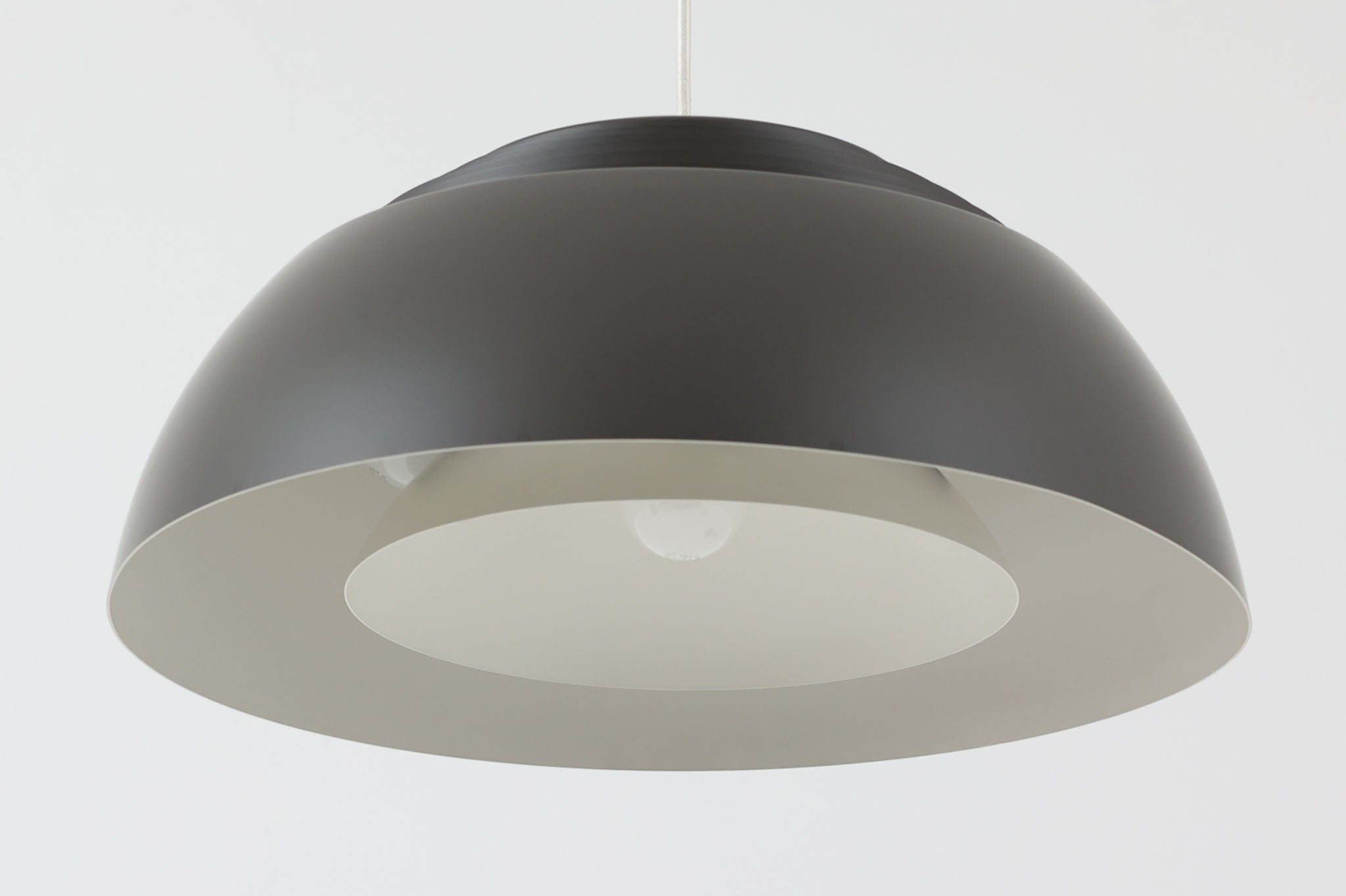 Louis Poulsen(ルイスポールセン) AJ ROYAL 500 ブラック ペンダント