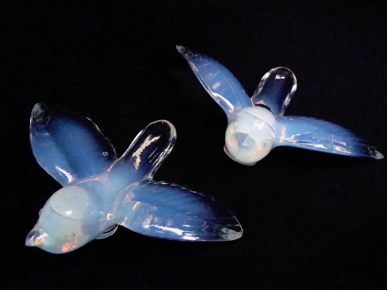 セーヴル オパールセントガラスの鳥のオブジェ - 薔薇と天使のアンティーク