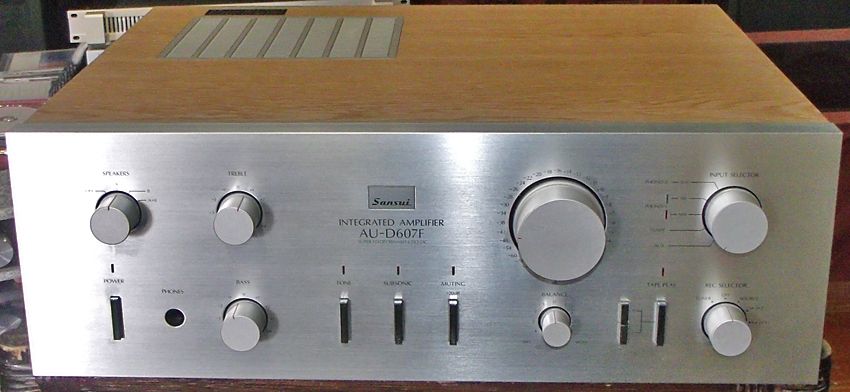 サンスイ SANSUI AU-D607F銀（委託）