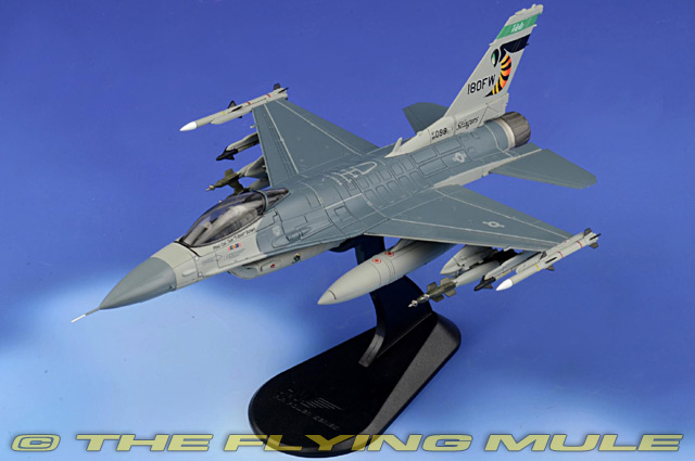 F-16C Fighting Falcon 1:72 Diecast Model - Hobby Master HM-HA3847