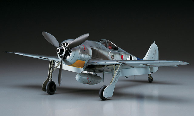 フォッケウルフ Fw190A-8 | 株式会社 ハセガワ 【中古】 ドイツレベル