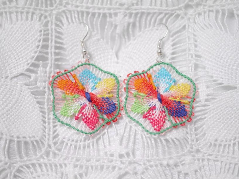 パラグアイ伝統工芸品 KERA