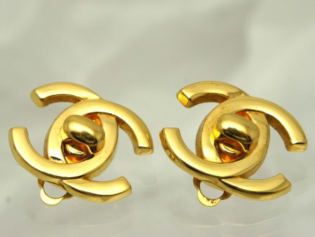 ディスカウント ✨ CHANEL イヤリング ココマーク✨ CHANEL ココマーク