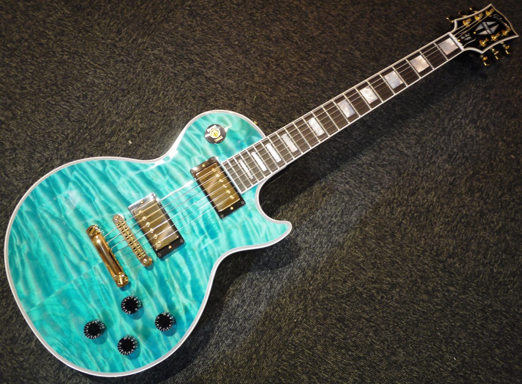 世界に一本!!極上キルトメイプルを採用したレスポールカスタムが入荷ｯ