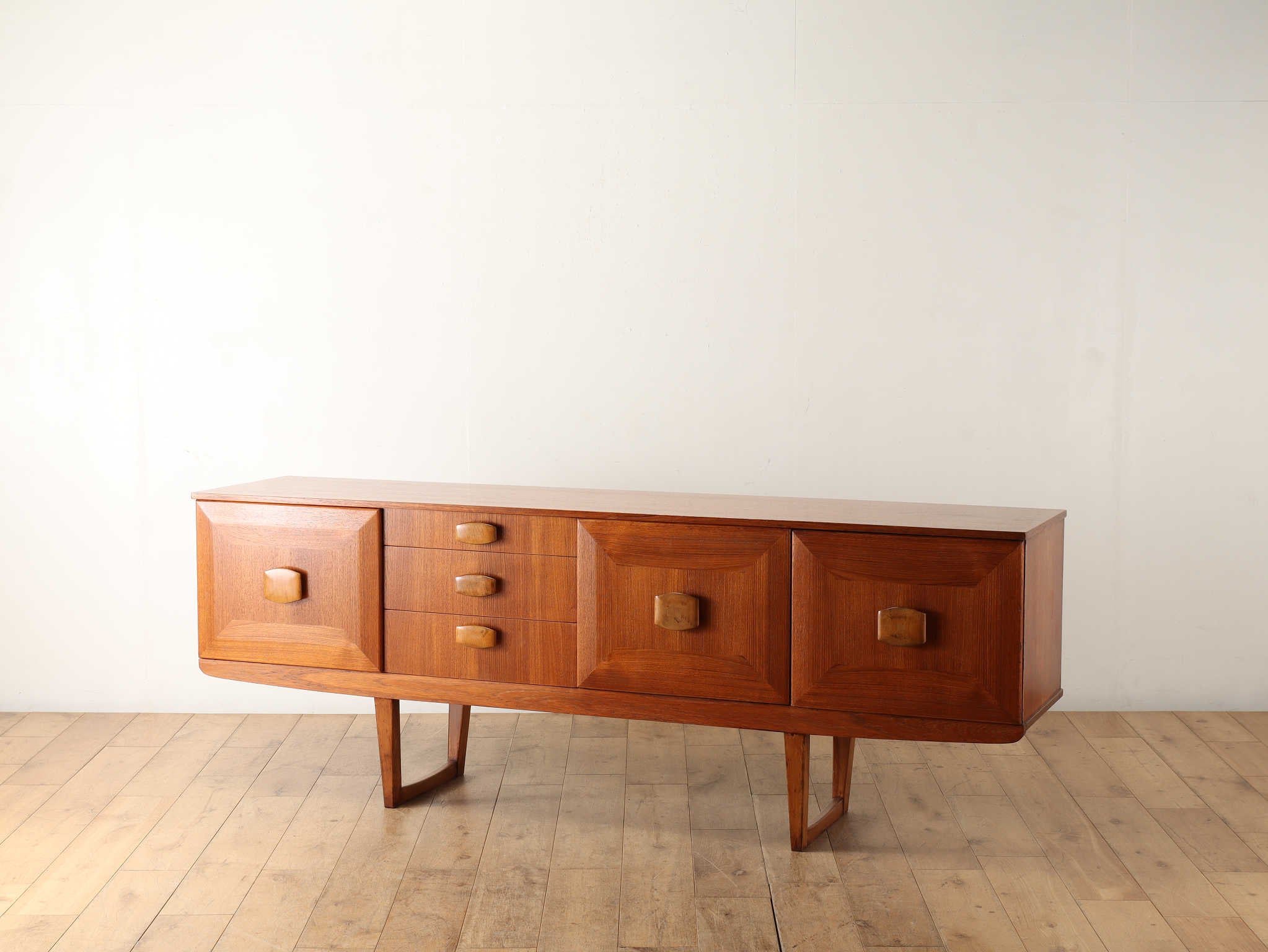 英国アンティークStonehill製サイドボード/木製机テレビ台(91-153