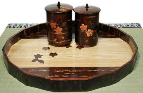 送料無料】秋田角館樺細工（桜皮細工）のお盆。山桜の木の皮を使った