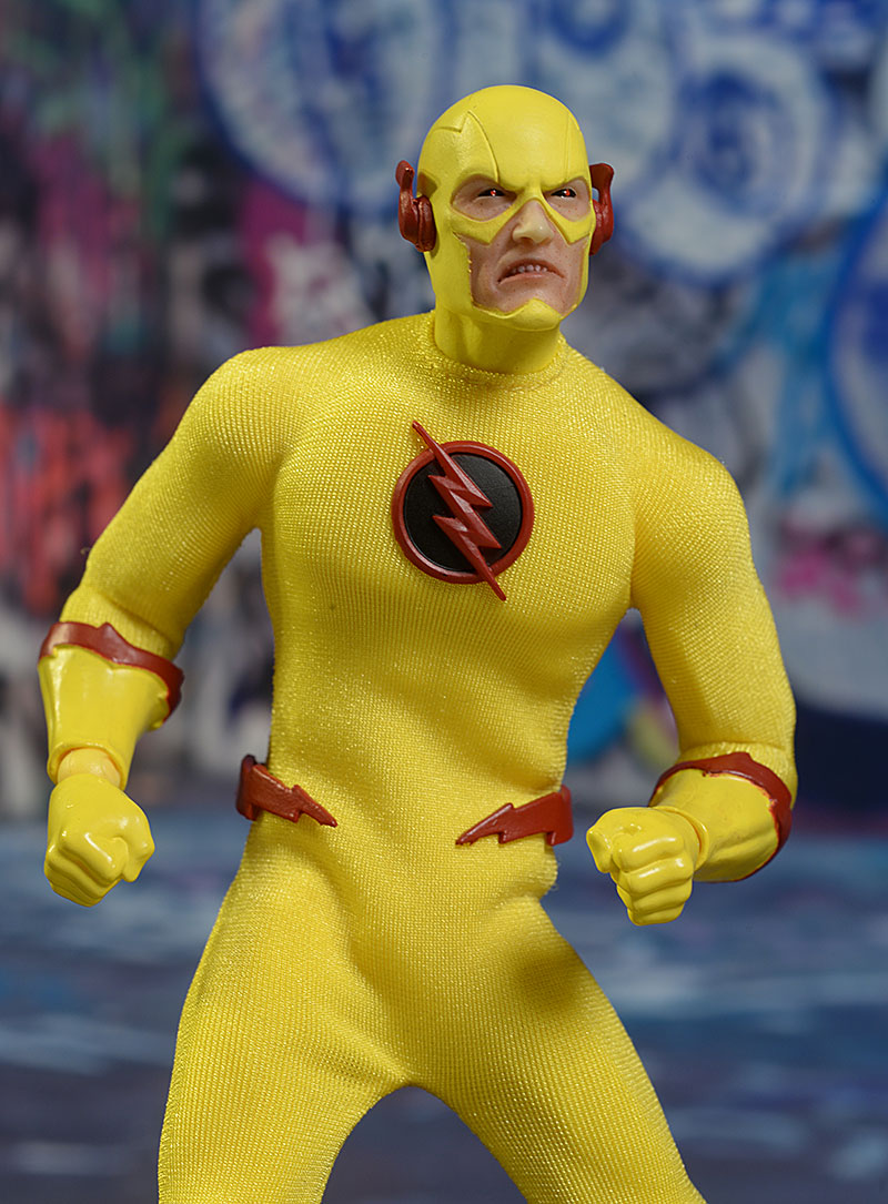Review and photos of Flash, Zoom One:12 Collective action figures