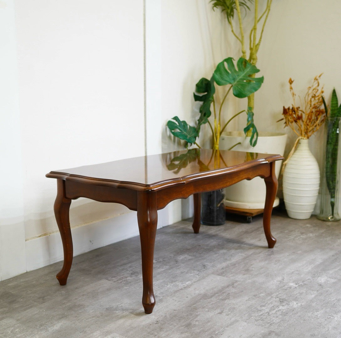 マルニ 家具のフリマアイテム一覧 【希少】マルニ maruni 花台 猫脚