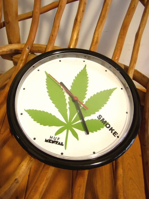 HUF x SKATE MENTAL WALL CLOCK 掛け時計 ハフ