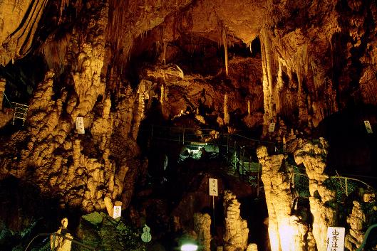 風連鍾乳洞