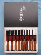 左 久作 赤樫 総面取 10本 組鑿 左 久作 赤樫総面取10本 組鑿