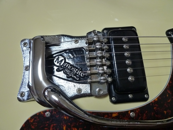 Mosrite V65ハードケース付き Mosrite V65ハードケース付き MOSRITE