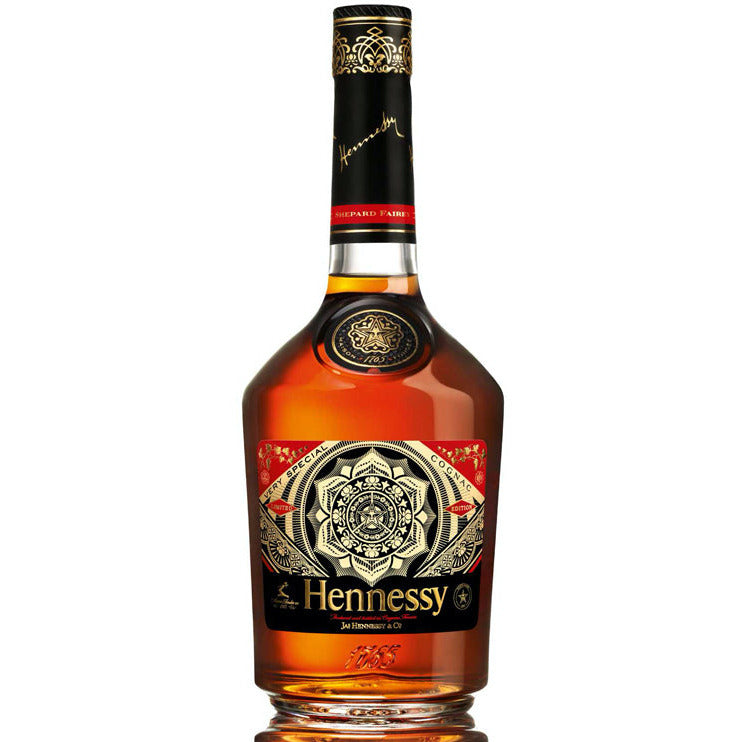 Hennessy V.S. Limited Edition by Shepard Fairey – Wooden Cork