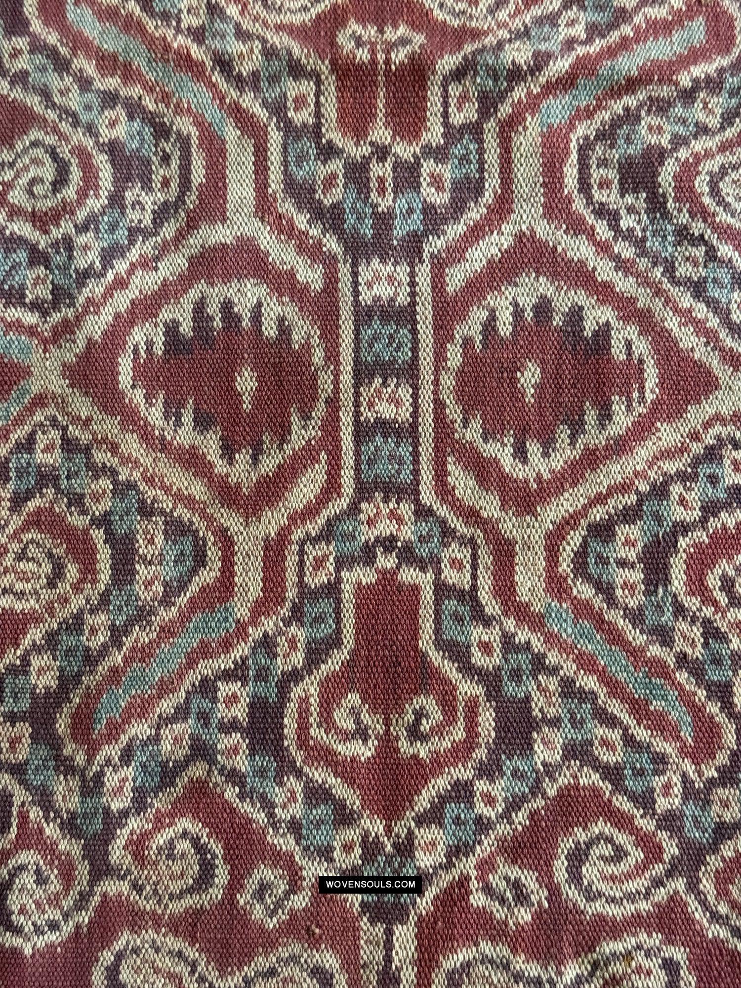 ボルネオ島（カリマンタン島）イバンダヤク族 イカット 手紡ぎ 古布