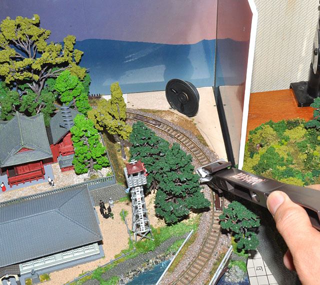 鉄道模型少年時代」特製クリアケースに収めて、いよいよ完成です