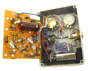 鈴木茂氏 プリアンプBooster Amp B-1 鈴木茂 BOOSTER B-1 ギアコレ