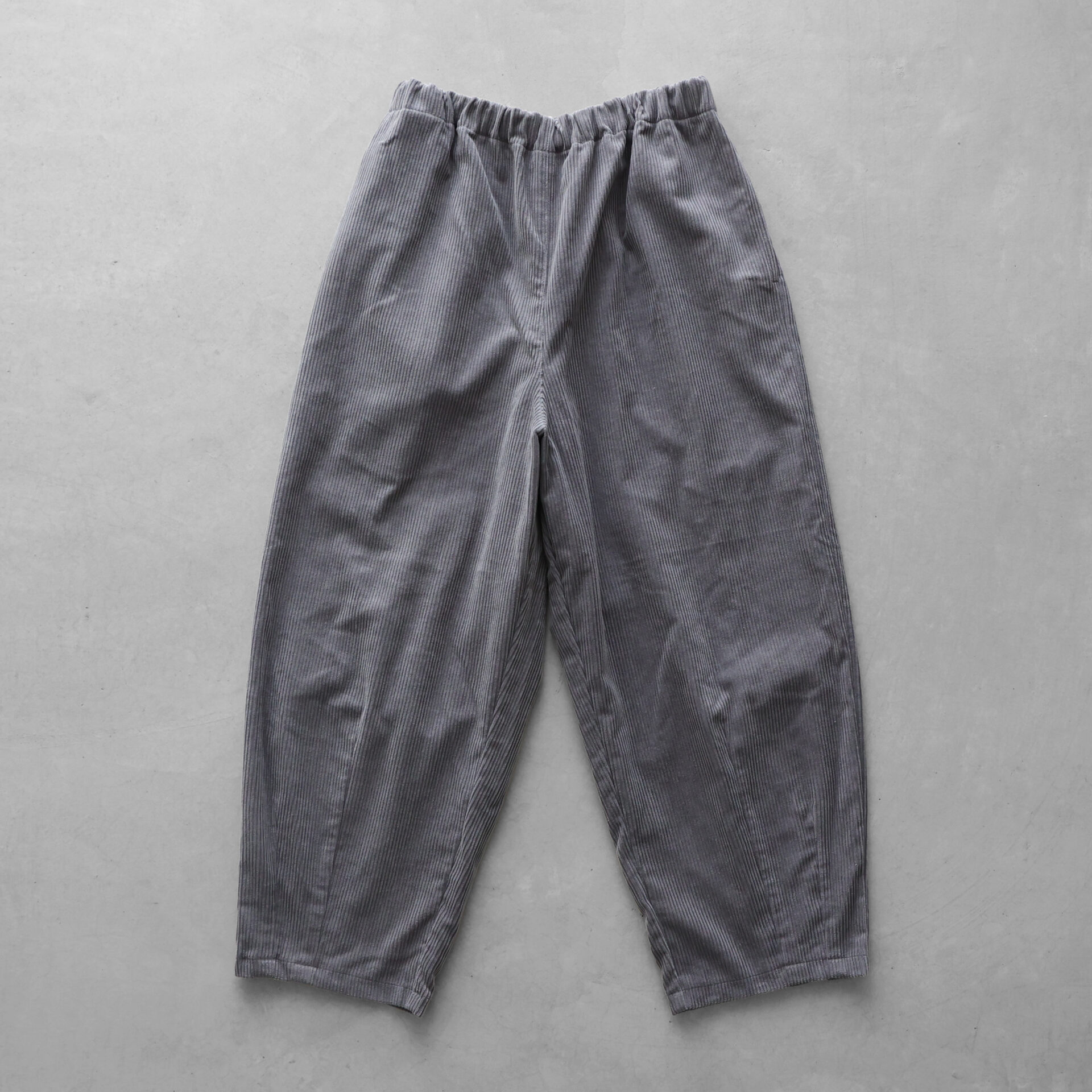 シャトルコーデュロイバルーンパンツロング 506Lをリリースしました