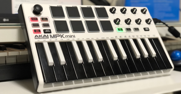 初めての1台”特化型MIDIキーボード、「MPK mini MK2」【レビュー
