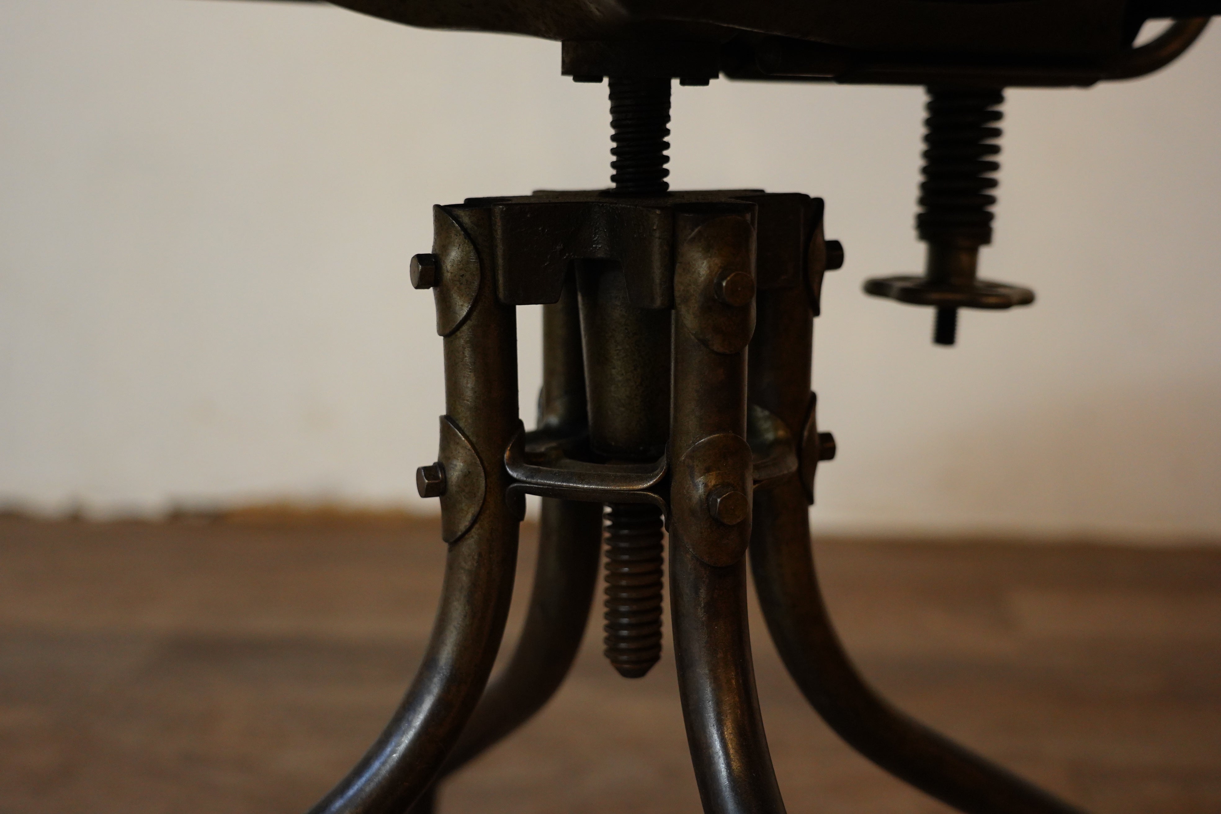 FLAMBO Mod.M42 ビンテージチェア F334 – 14e Online shop