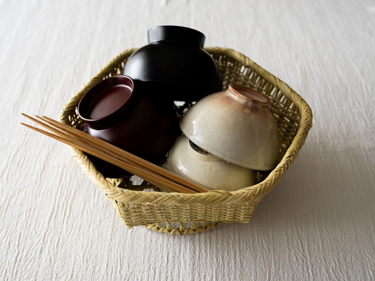 食卓まわりを整えるすず竹の盛りかご – 市川籠店 | 1basketry
