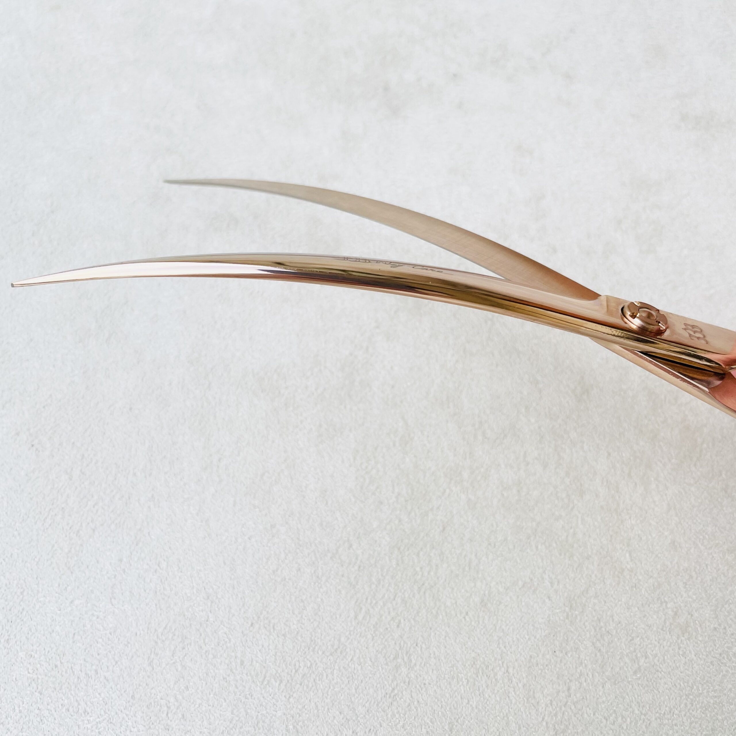 使うたびにときめく ピンクゴールドのカーブシザー 7.5インチ | 333
