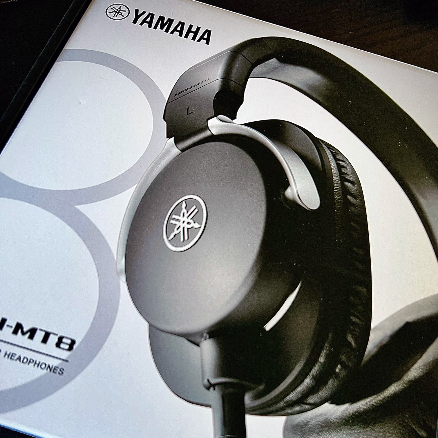 HPH-MT8 YAMAHA ヘッドフォン Yamaha HPH-MT8 Monitor Headphones