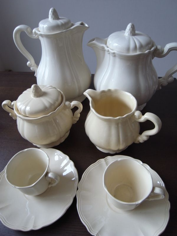 サルグミンヌ シュガーポット アンティーク - テーブルB