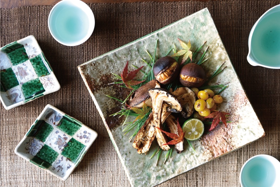 水山窯 染付 長角皿 2枚 楽天市場】渓山窯 有田焼染錦双海老長角皿（中