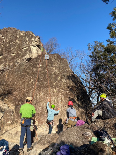初めての岩登り 栃木県 鹿沼岩山【計9日程】 | Mt.TAKAO BASE CAMP
