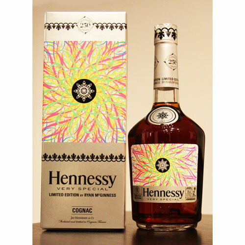 ヘネシー vs リミテッドエディション by kaws 未開封