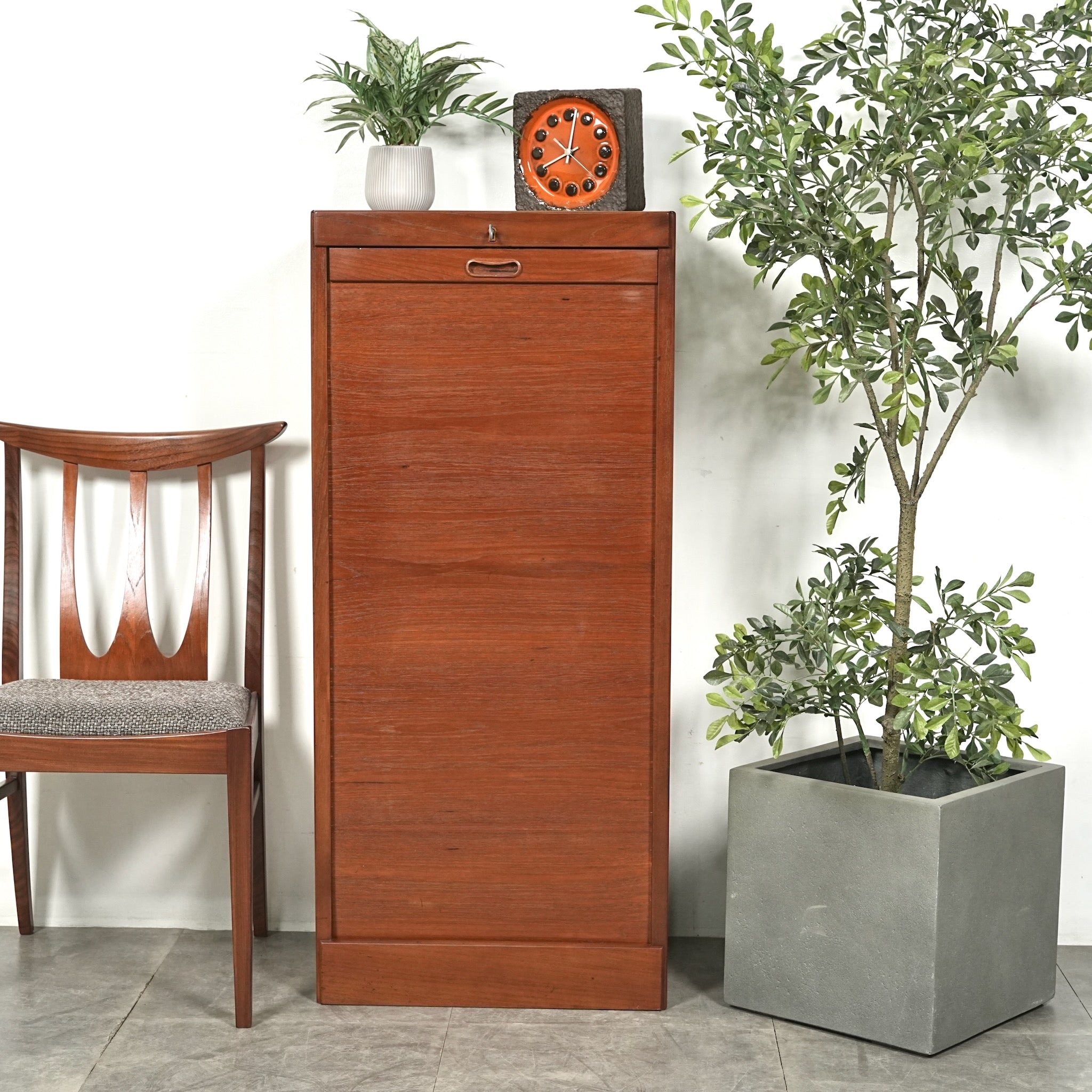 デンマークヴィンテージ ファイリングキャビネット(蛇腹扉) – TIME HYPE