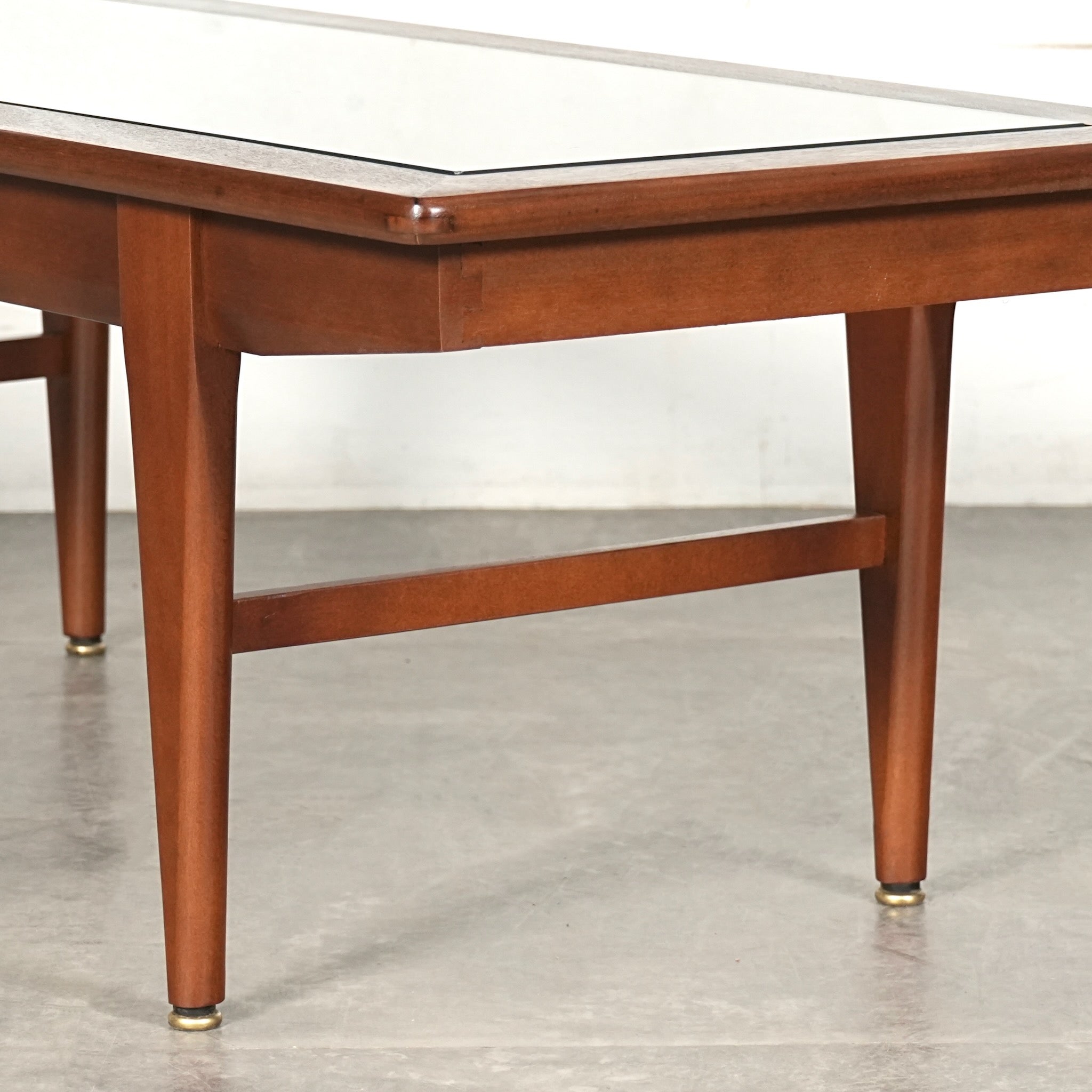 イギリスヴィンテージ ガラストップ ローテーブル – TIME HYPE