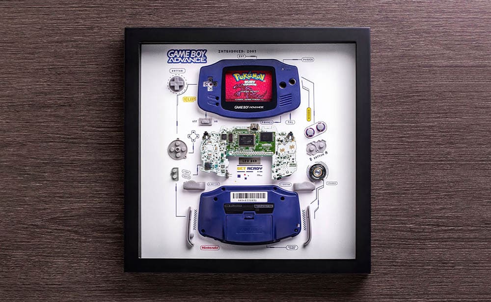 iPhone分解アートで知られる「GRID」が全品セールを開催！ゲームボーイ