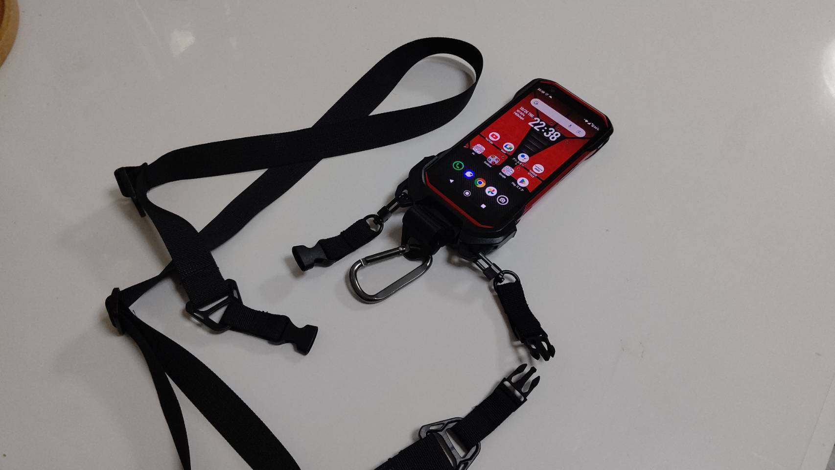 TORQUE G06 ハードホルダー ブラック G06のハードホルダーはフッキング