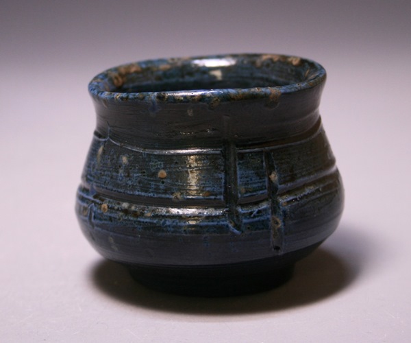 松井與之 作 「備前藍彩酒呑」 ～備前焼専門卸小売店 川口陶楽苑～